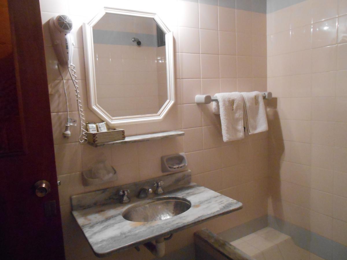 Monterrey Hotel 2*